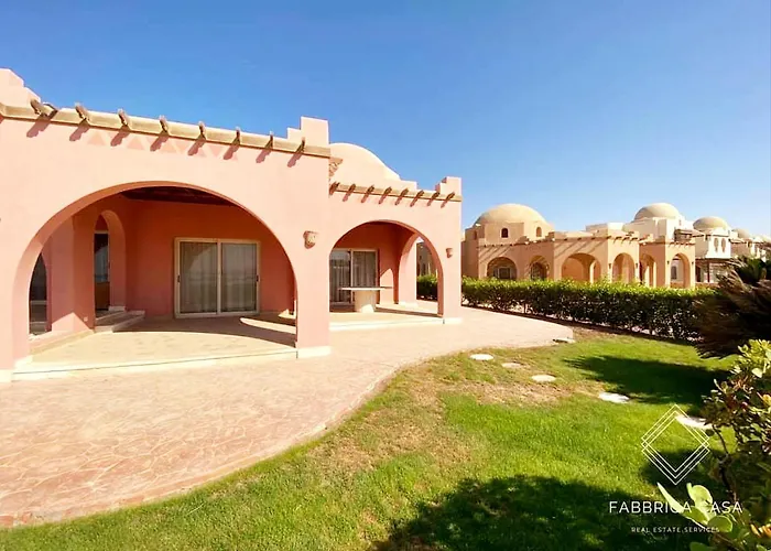 Fabbricacasa Sea Front Villa, Oriental Coast Villa El Qoseir