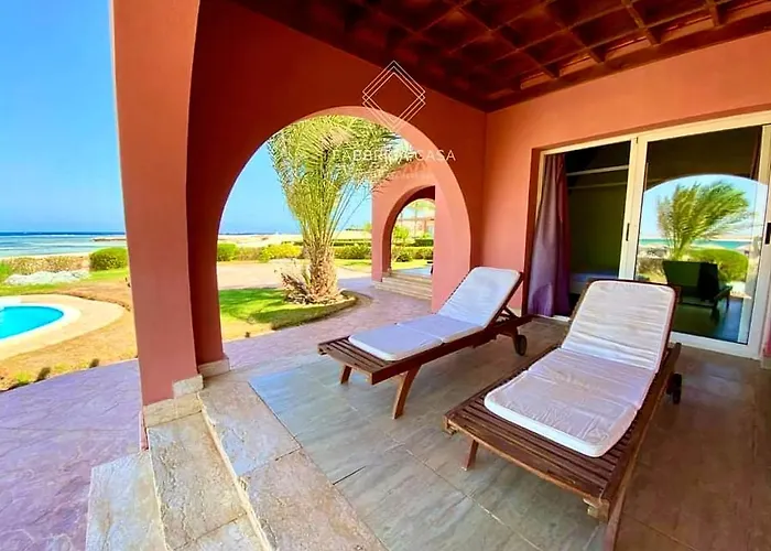 Fabbricacasa Sea Front Villa, Oriental Coast Villa