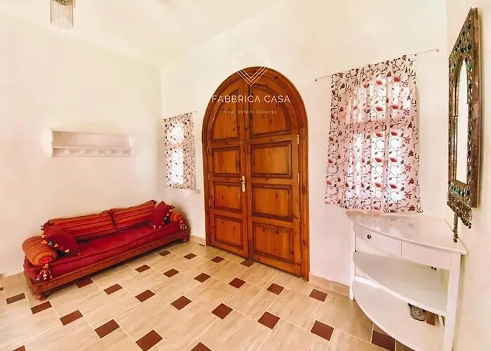 Fabbricacasa Sea Front Villa, Oriental Coast Villa *
